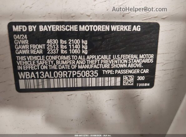 WBA13AL09R7P50835 2024 BMW M235 GRAN COUPE White Շարժիչի բաժամունքի տեսք