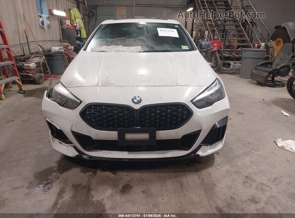 WBA13AL09R7P50835 2024 BMW M235 GRAN COUPE White Սարքավորումների վահանակի տեսք