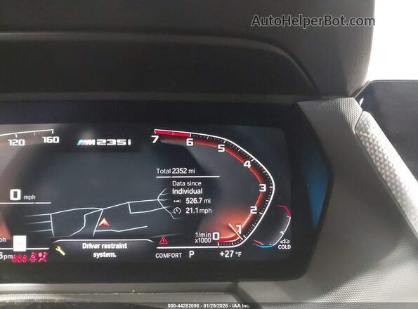 WBA13AL0XR7R84109 2024 BMW M235 GRAN COUPE Gray Widok tylnych siedzeń