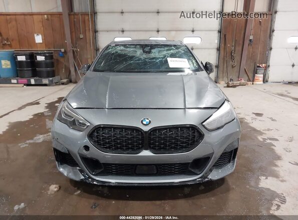 WBA13AL0XR7R84109 2024 BMW M235 GRAN COUPE Gray Widok wnętrza z tyłu
