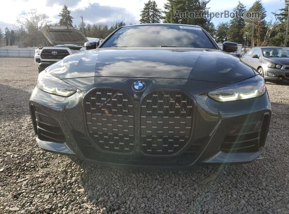 WBA13AR08RCR93647 2024 BMW M4 Зеленый Вид спереди