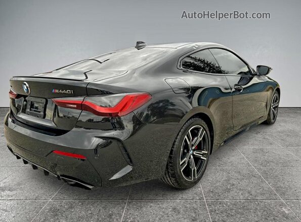 WBA13AR09MCF20741 2021 BMW M4 Black Front view