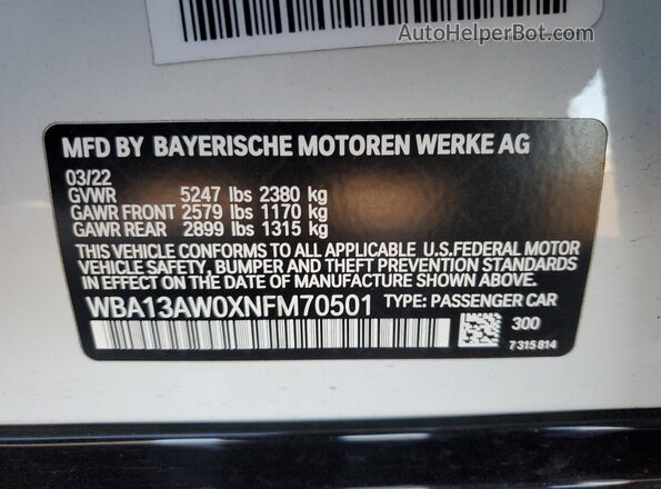 WBA13AW0XNFM70501 2022 BMW M4 White Engine compartment view