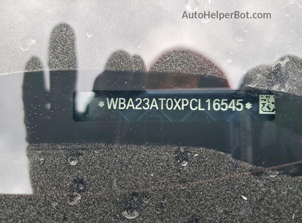 WBA23AT0XPCL16545 2023 BMW OTHER Maroon Vista del compartimento del motor