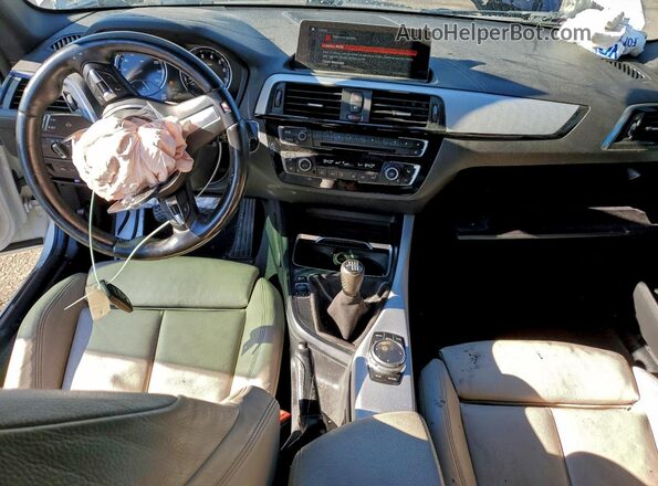 WBA2J5C50JVB27801 2018 BMW M2 White წინა პანელის ხედი