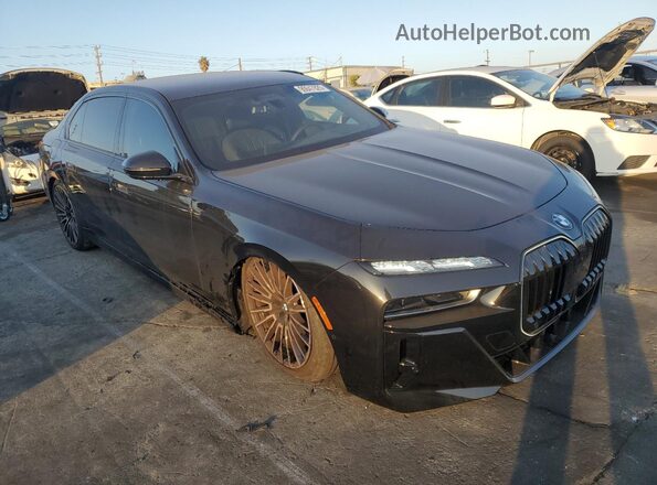 WBA33EJ04SCV31653 2025 BMW OTHER Черный Передняя правая четверть