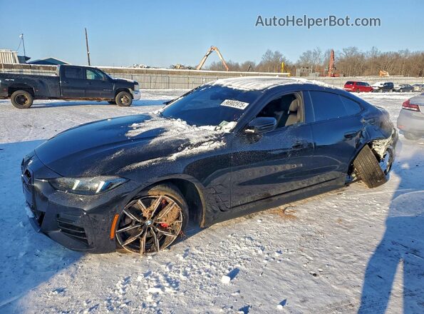 WBA63FB01SFV02725 2025 BMW M4 Black Przód lewy
