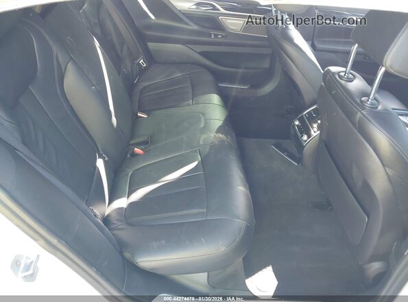 WBA7E2C58KB454326 2019 BMW OTHER White Vista de la etiqueta del VIN