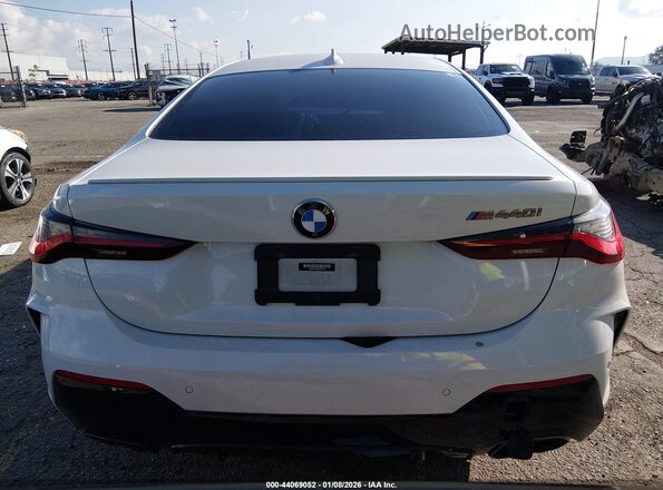 WBA83AP02NCK07160 2022 BMW M4 Белый 