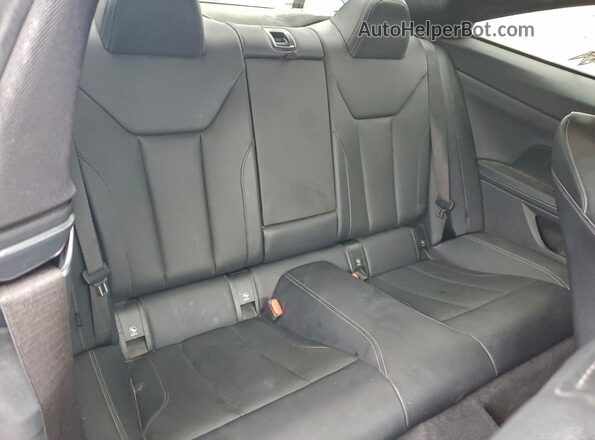 WBA83AP02PCM02193 2023 BMW M4 Blue Widok tylnych siedzeń