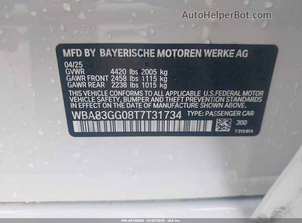 WBA83GG08T7T31734 2026 BMW OTHER White Vista del compartimento del motor