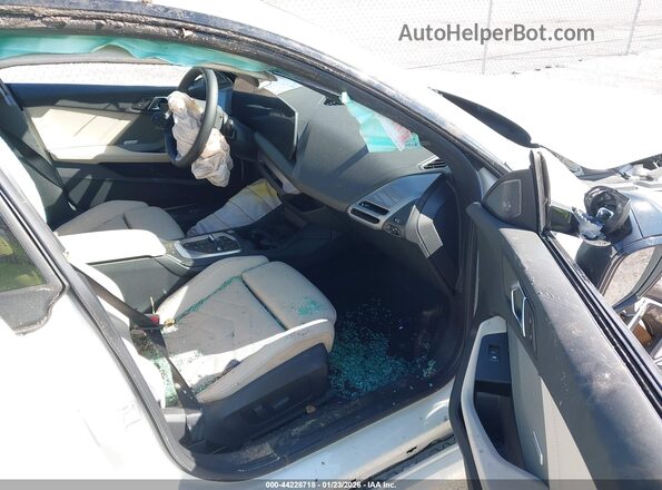 WBA83GG08T7U09638 2026 BMW OTHER White Սալոնի դիմացի տեսք