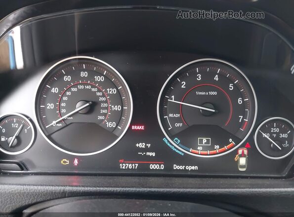 WBA8B3C56GK383430 2016 BMW OTHER Синий Вид задних сидений