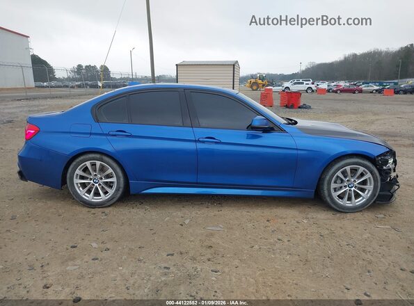 WBA8B3C56GK383430 2016 BMW OTHER Синий Вид задней части салона