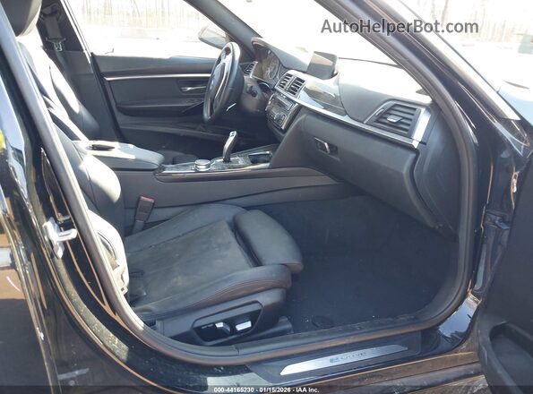 WBA8E1C36HA029974 2017 BMW OTHER Черный Вид салона спереди