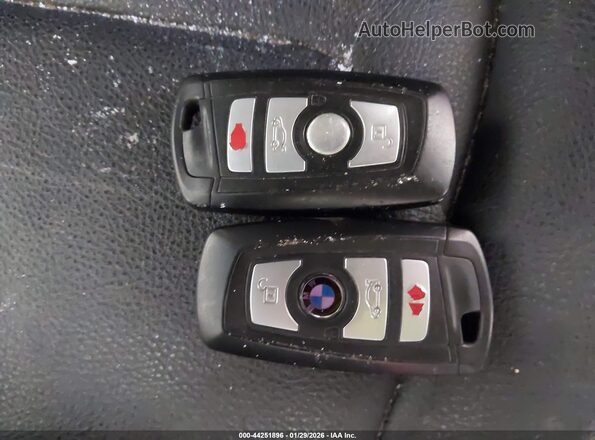 WBA8E5G54GNT40653 2016 BMW OTHER Red Dashboard view