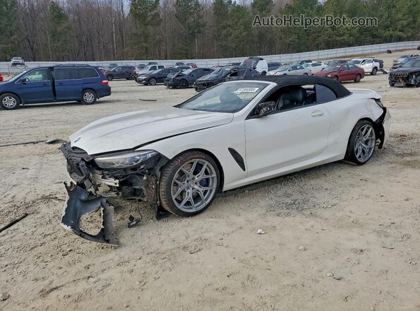 WBAFY4C58KBJ99028 2019 BMW M8 Белый Передняя левая четверть