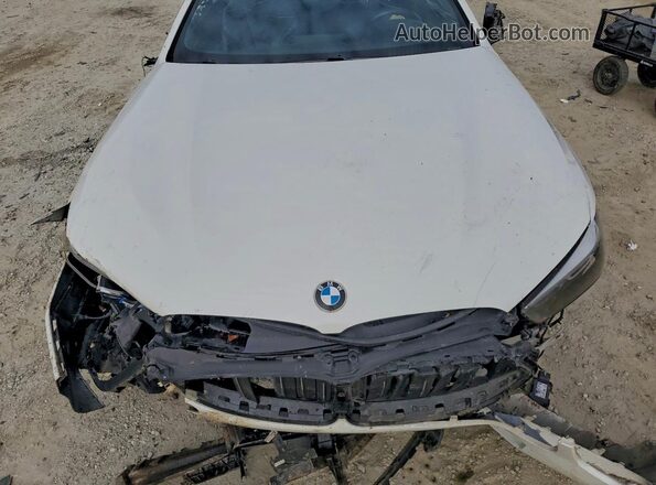 WBAFY4C58KBJ99028 2019 BMW M8 Белый Вид задней части салона