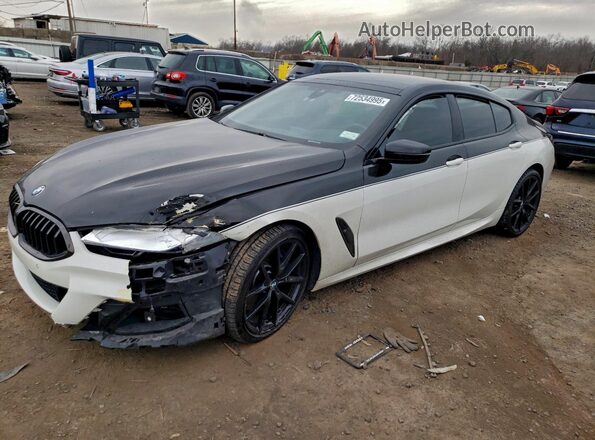 WBAGV8C01NCJ56769 2022 BMW M8 White Przód lewy