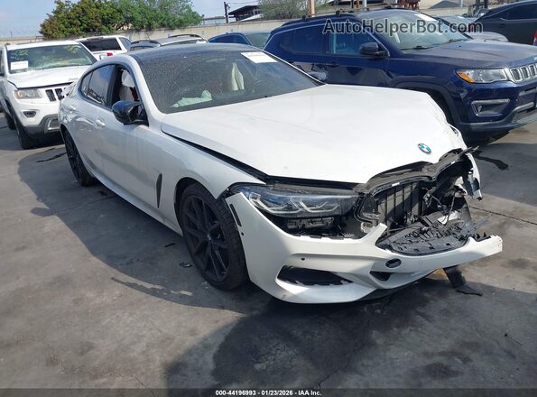 WBAGV8C02SCU51505 2025 BMW M8 White Przód prawy