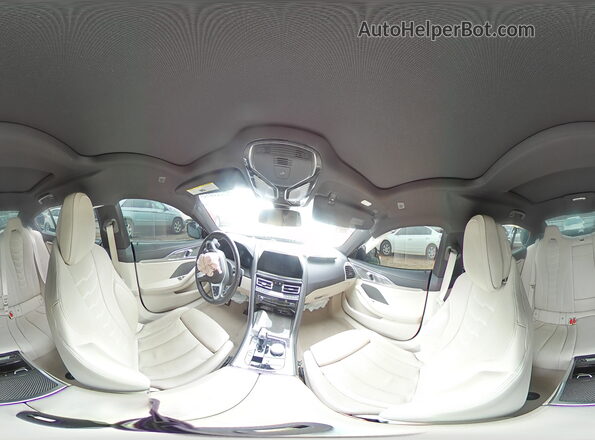 WBAGV8C04NCH67611 2022 BMW M8 Черный Вид наклейки с VIN-кодом