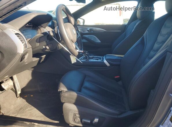 WBAGV8C04SCU26668 2025 BMW M8 Silver Vista interior delantera