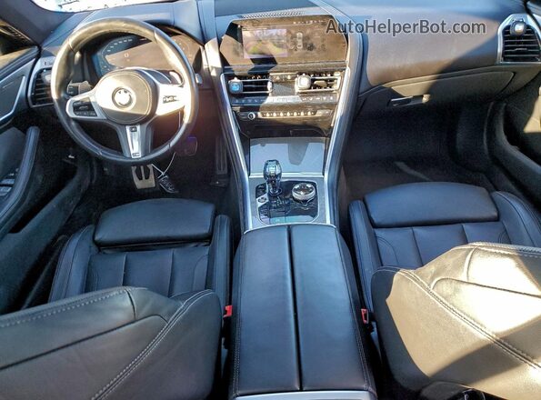 WBAGV8C07LCE44957 2020 BMW M8 Blue Вид панелі приладів