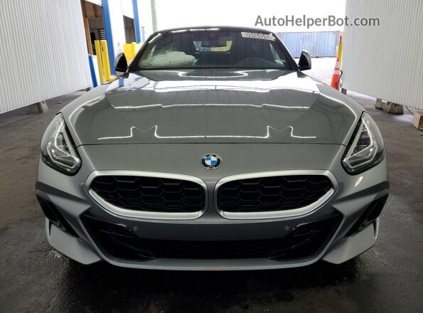 WBAHF3C09TWY50951 2026 BMW Z4 Серебряный Вид наклейки с VIN-кодом