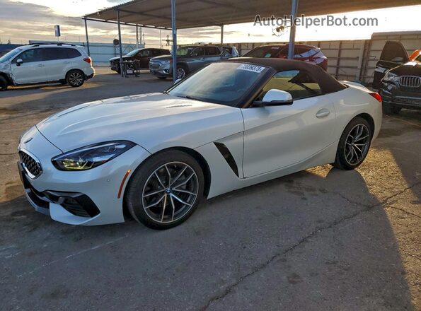 WBAHF3C0XMWX18783 2021 BMW Z4 Белый Передняя левая четверть