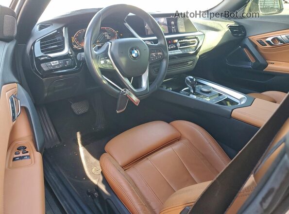 WBAHF3C55KWW41703 2019 BMW Z4 Белый Вид панели приборов