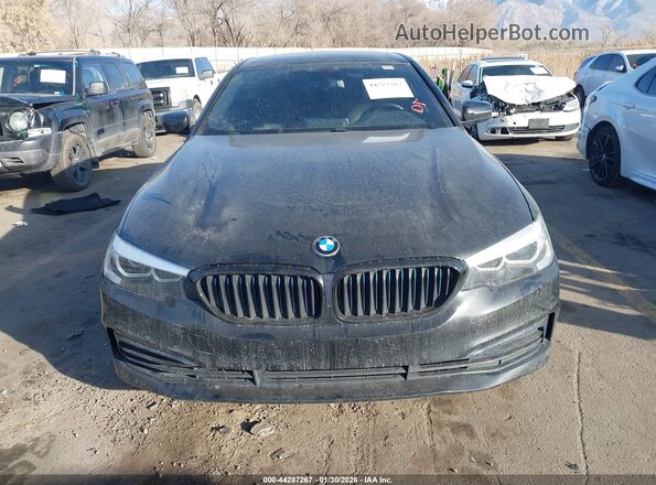 WBAJA9C59KB389044 2019 BMW 5 SERIES Black Widok zestawu wskaźników