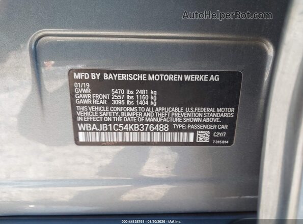 WBAJB1C54KB376488 2019 BMW 5 SERIES Серый Вид подкапотного пространства