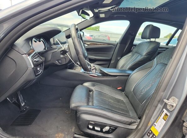 WBAJB9C56JB035431 2018 BMW M5 Серый Вид салона спереди