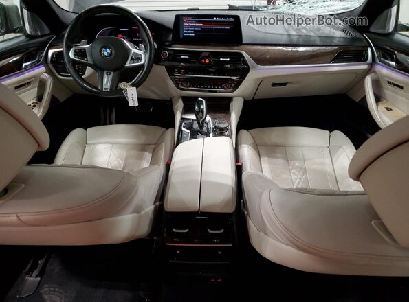 WBAJS7C09LBN96055 2020 BMW M5 Black Widok deski rozdzielczej