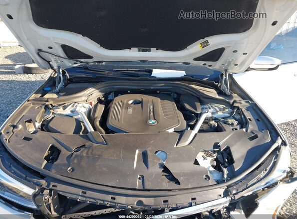 WBAJV6C55KBK08072 2019 BMW OTHER White Հետևի տեսք