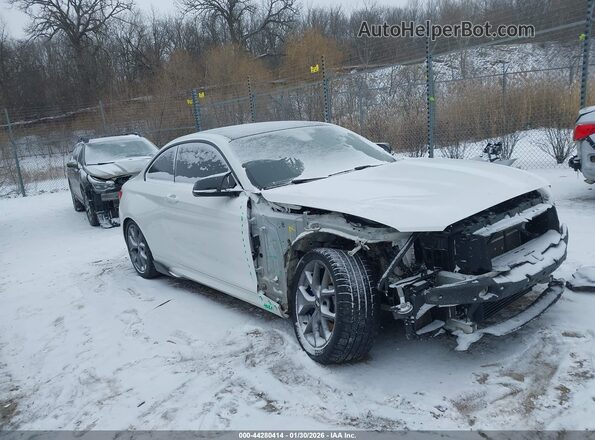 WBS1J5C52JVD37677 2018 BMW M2 Белый Передняя правая четверть