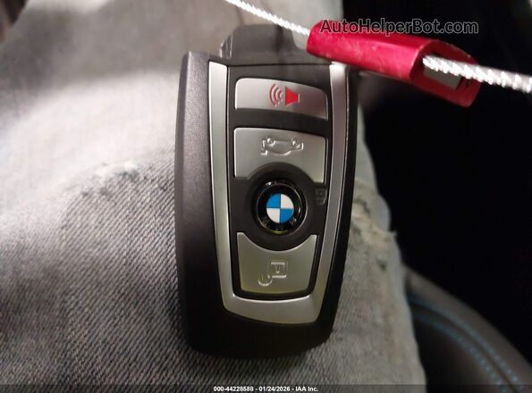 WBS2U7C06M7J66319 2021 BMW M2 Gray Widok deski rozdzielczej