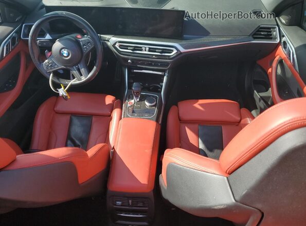 WBS33BA07RCP21368 2024 BMW M4 Белый Вид панели приборов