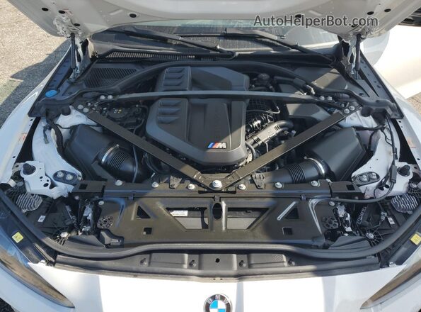 WBS33BA07RCP21368 2024 BMW M4 Белый Вид задней части салона