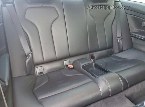 WBS3R9C53GK337381 2016 BMW M4 Бордовый Вид задних сидений