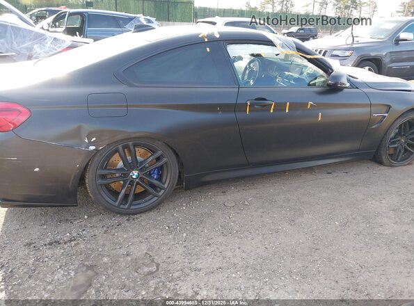 WBS4Y9C52JAA85565 2018 BMW M4 Серый Вид щитка приборов