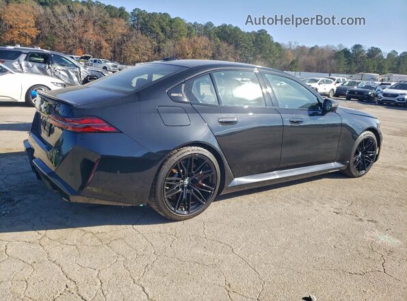 WBS83FK09SCT39005 2025 BMW M5 Черный Задняя правая четверть