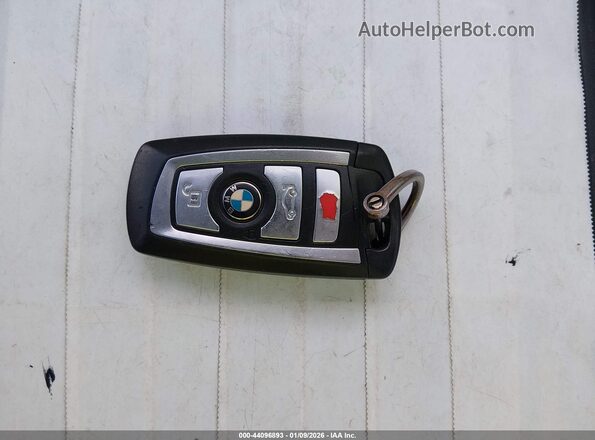 WBS8M9C50G5D31558 2016 BMW M3 Синий Вид панели приборов