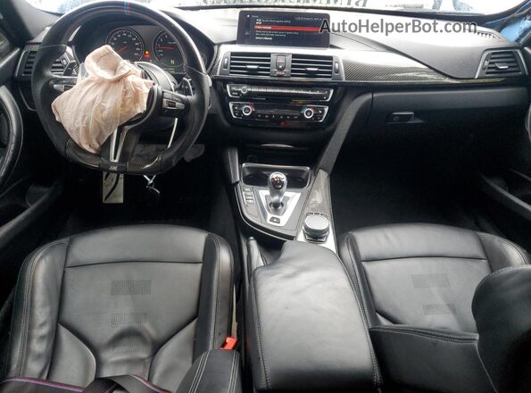 WBS8M9C59J5L71495 2018 BMW M3 Синий Вид панели приборов