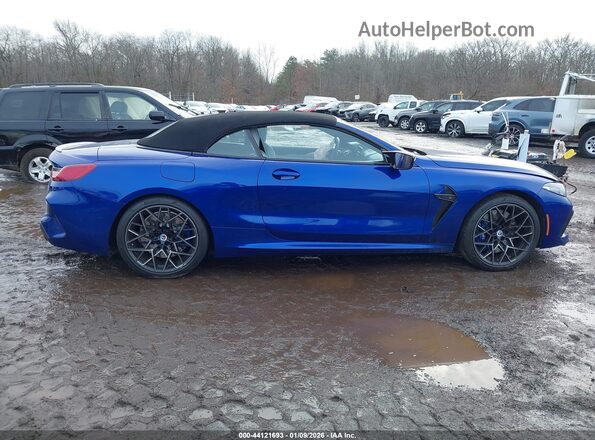 WBSDZ0C02PCK72974 2023 BMW M8 Dark Blue Вид задньої частини салону
