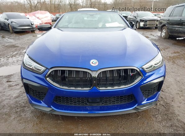 WBSDZ0C02PCK72974 2023 BMW M8 Dark Blue Вид щитка приладів