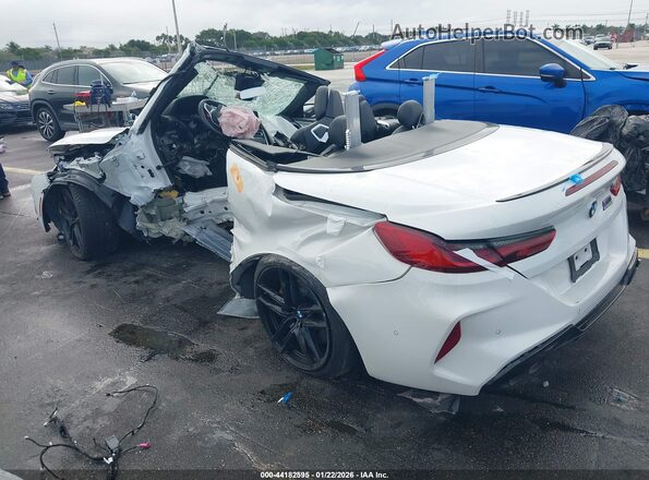 WBSDZ0C05RCP18148 2024 BMW M8 Белый Задняя левая четверть