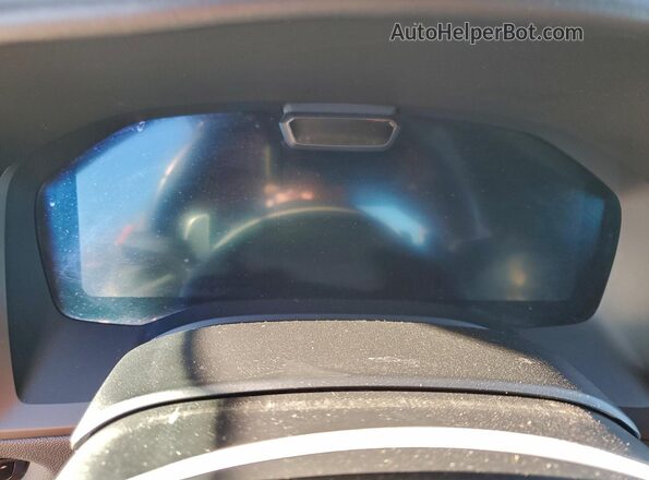 WBSDZ0C07LCD46712 2020 BMW M8 Белый Вид щитка приборов