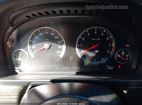 WBSFV9C52GD595775 2016 BMW M5 White Widok tylnych siedzeń