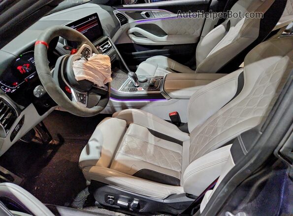 WBSGV0C03PCL91870 2023 BMW M8 Blue Вид салону спереду